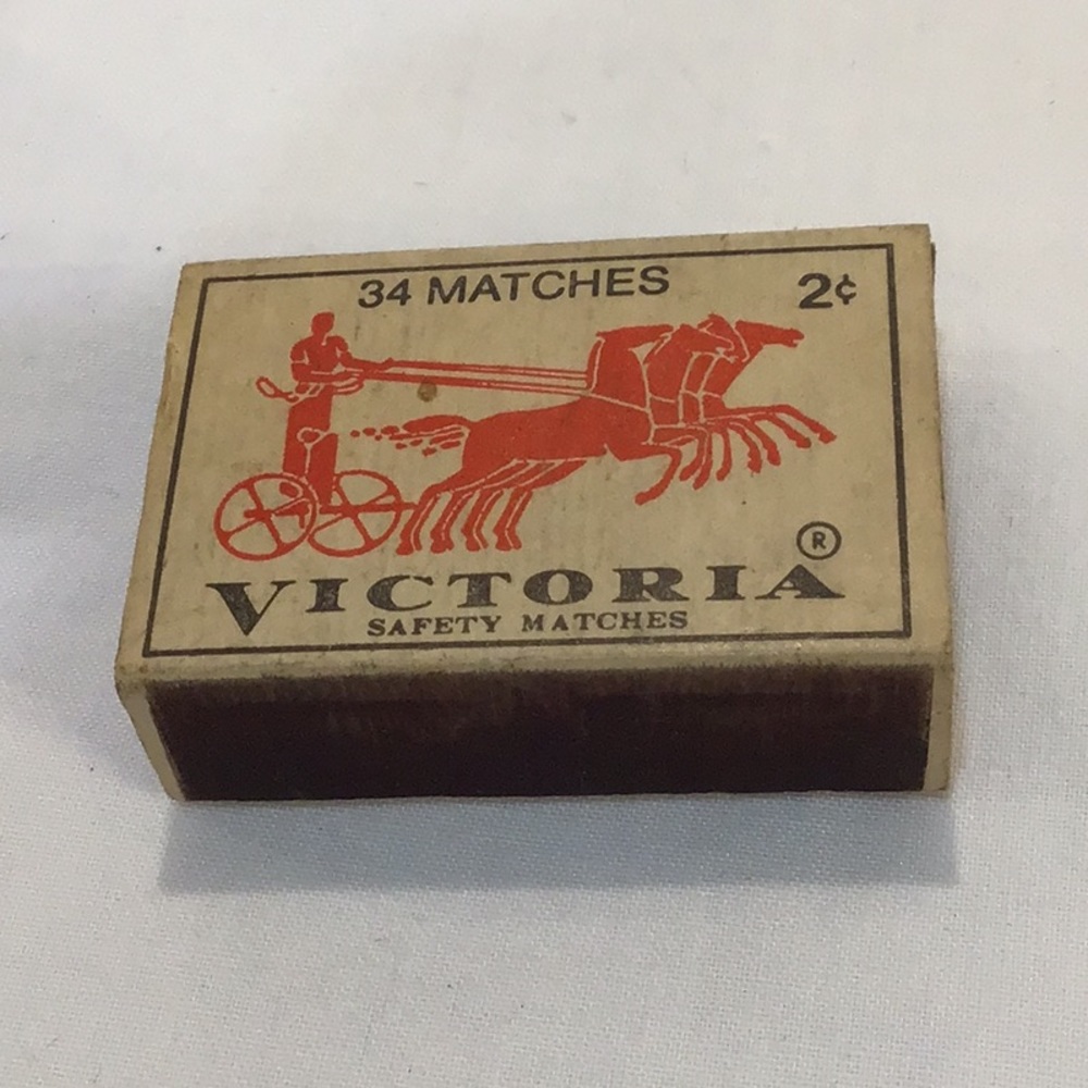 Victoria brand very vintage box of matches